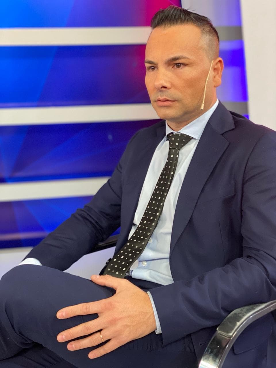 feedback full portrait